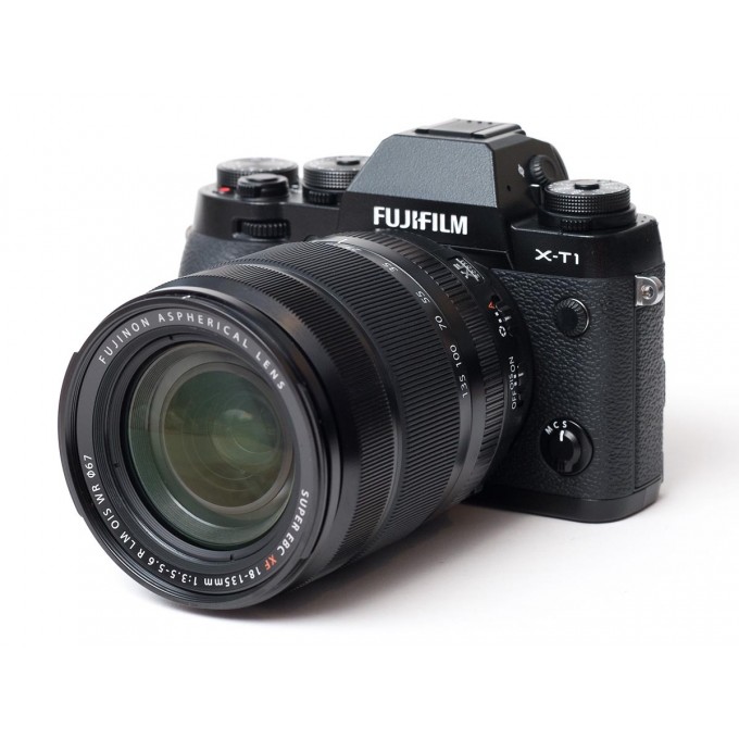 Fujifilm X-T1 kit 18-135 Black Фотокамера системная